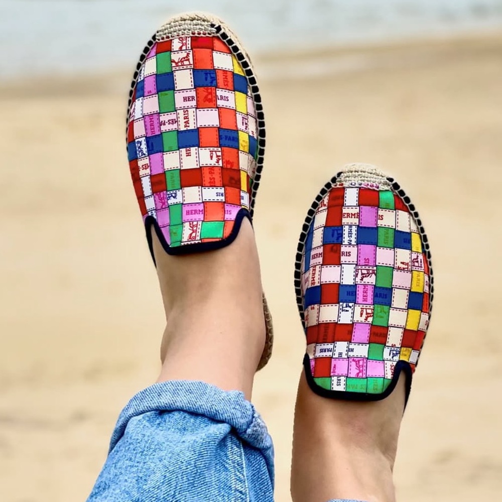 NWOT Respoke CARRE Rainbow Mule Espadrilles